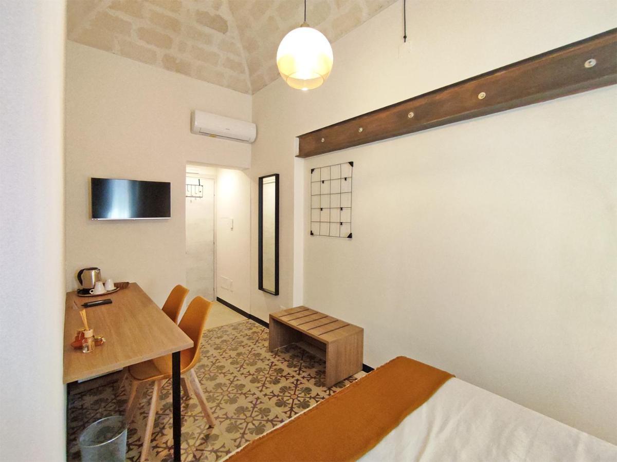 Bassi77 - Rooms & Apartments Trapani Exteriör bild