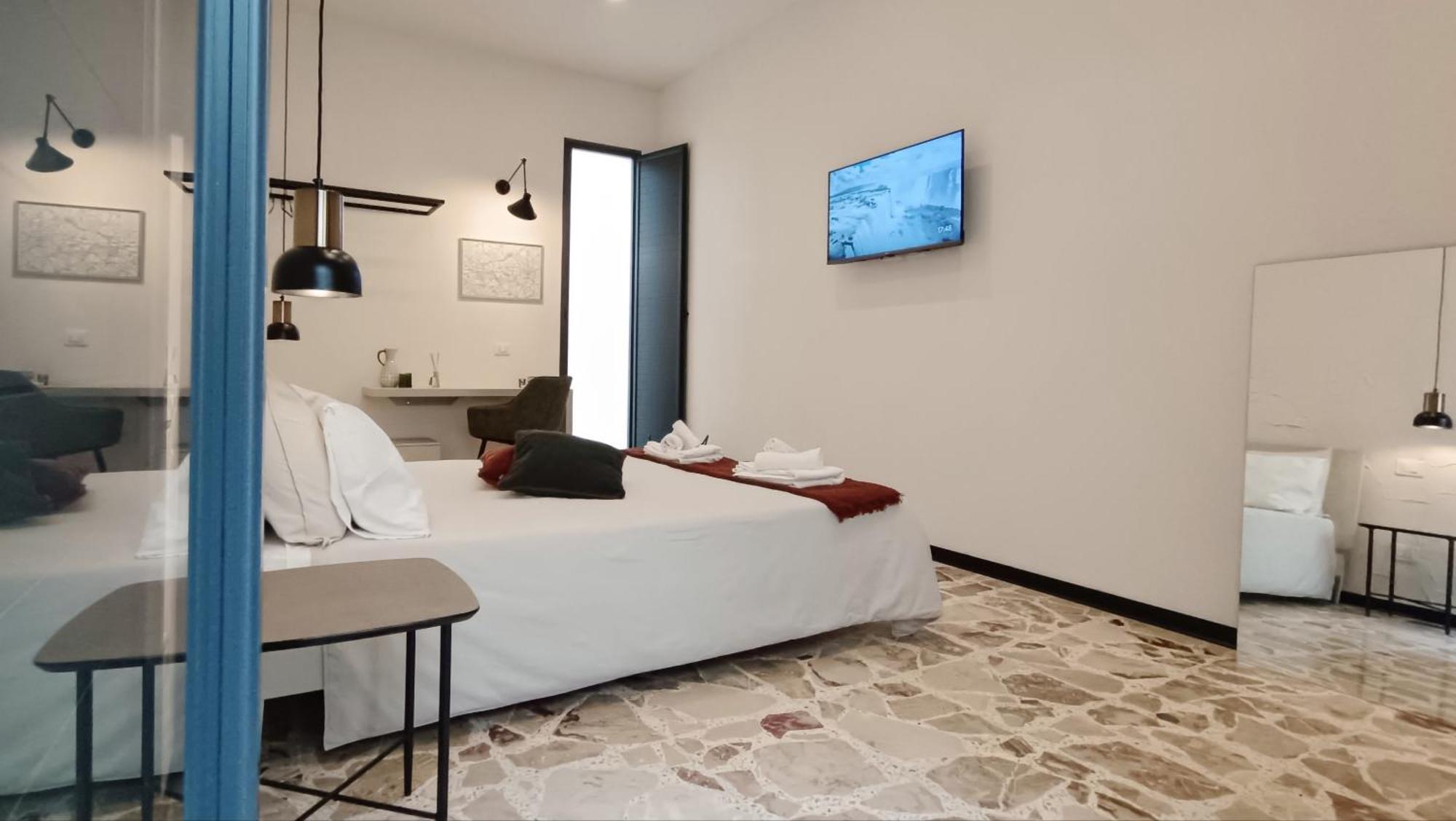 Bassi77 - Rooms & Apartments Trapani Exteriör bild