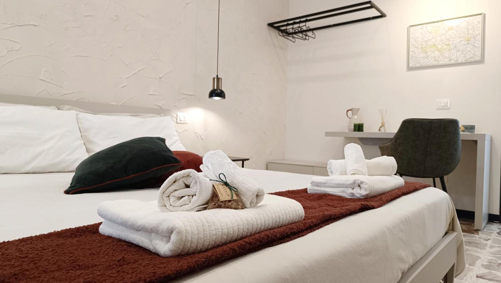 Bassi77 - Rooms & Apartments Trapani Exteriör bild